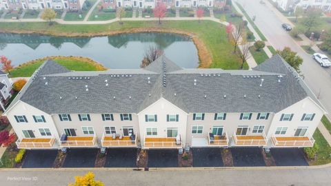 Tiny photo for 582 Cannonball Drive #582, Grayslake, IL 60030 (MLS # 12685121)