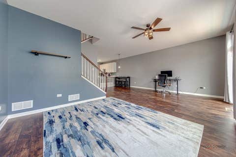 Tiny photo for 582 Cannonball Drive #582, Grayslake, IL 60030 (MLS # 12685121)
