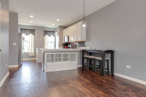 Tiny photo for 582 Cannonball Drive #582, Grayslake, IL 60030 (MLS # 12685121)