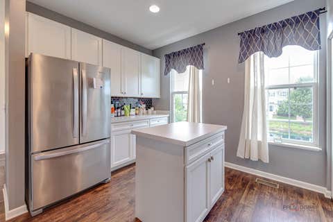 Tiny photo for 582 Cannonball Drive #582, Grayslake, IL 60030 (MLS # 12685121)