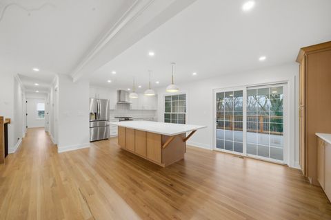 Tiny photo for 2S245 Mayfield Lane, Glen Ellyn, IL 60137 (MLS # 12595633)