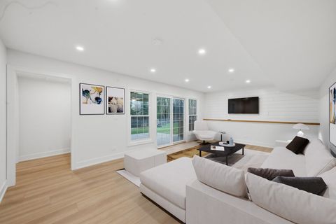 Tiny photo for 2S245 Mayfield Lane, Glen Ellyn, IL 60137 (MLS # 12595633)