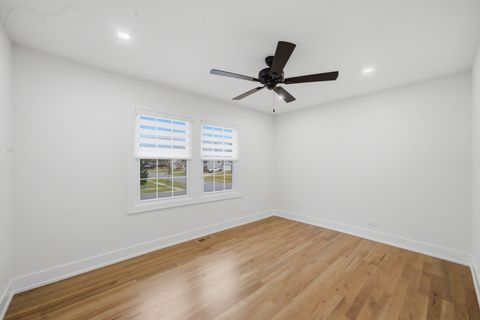 Tiny photo for 2S245 Mayfield Lane, Glen Ellyn, IL 60137 (MLS # 12595633)