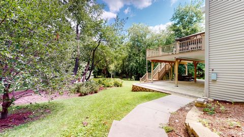 Tiny photo for 5670 Brentwood Drive, Hoffman Estates, IL 60192 (MLS # 12541861)