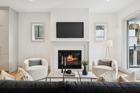 Tiny photo for 2246 W Lyndale Street #1, Chicago, IL 60647 (MLS # 12557954)