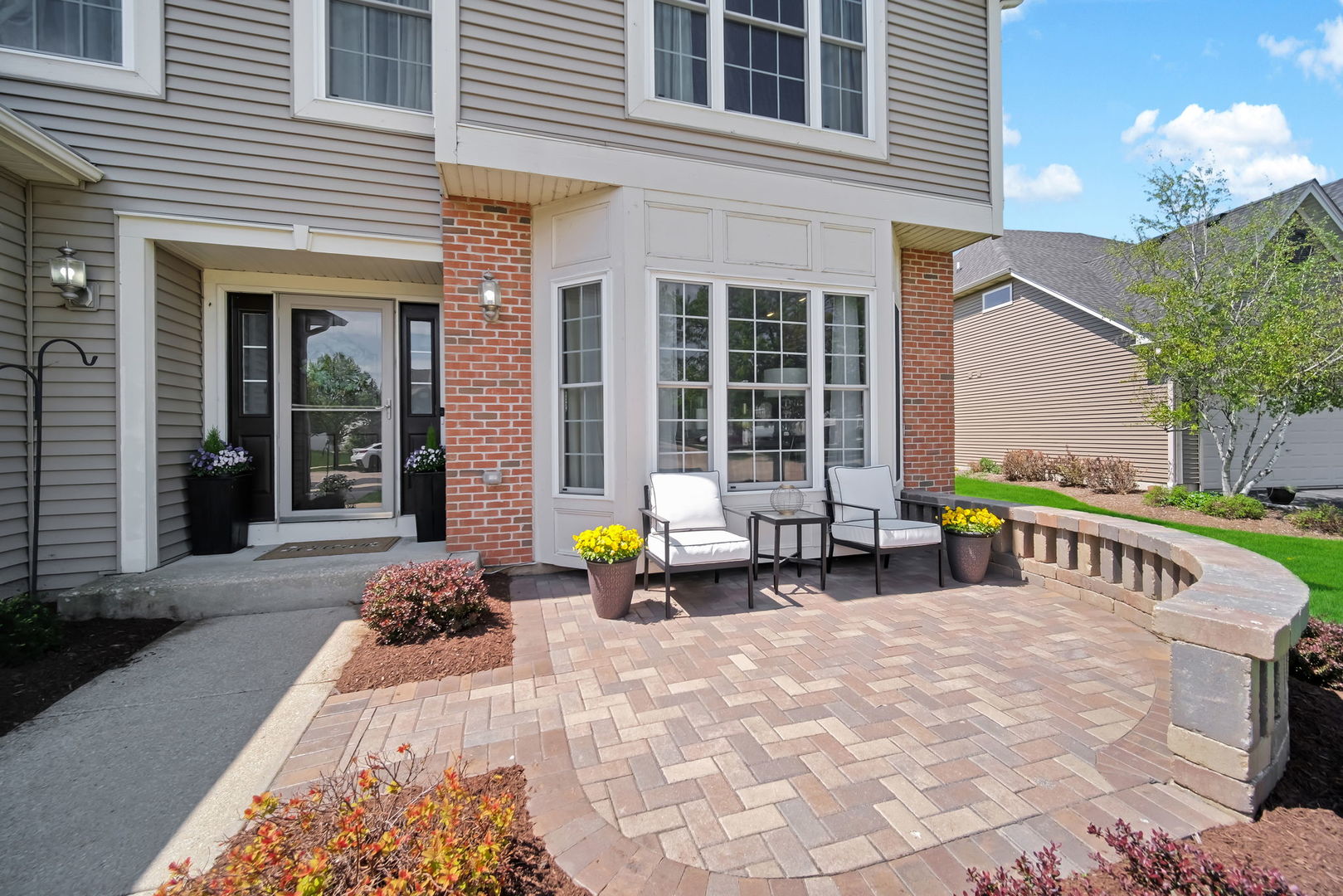 122 Fieldcrest Drive