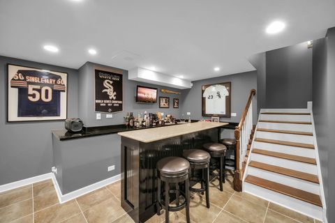 Tiny photo for 122 Fieldcrest Drive, Bartlett, IL 60103 (MLS # 12611243)
