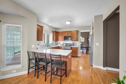 Tiny photo for 122 Fieldcrest Drive, Bartlett, IL 60103 (MLS # 12611243)