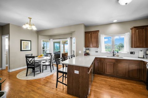 Tiny photo for 122 Fieldcrest Drive, Bartlett, IL 60103 (MLS # 12611243)