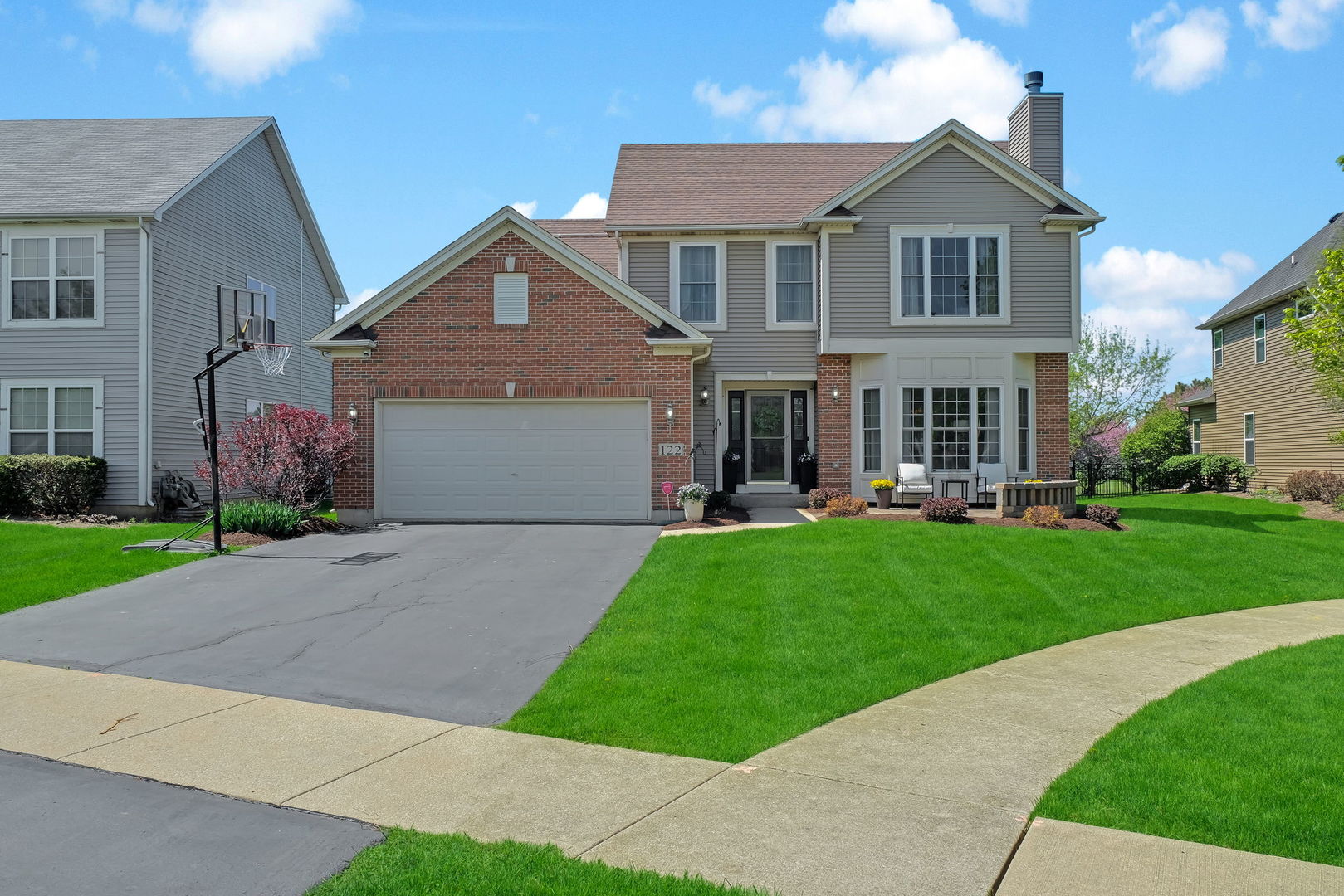 122 Fieldcrest Drive