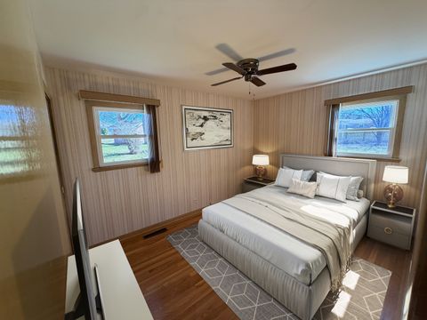 Tiny photo for 618 Crescent Drive, Downers Grove, IL 60516 (MLS # 12587454)