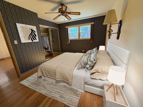 Tiny photo for 618 Crescent Drive, Downers Grove, IL 60516 (MLS # 12587454)