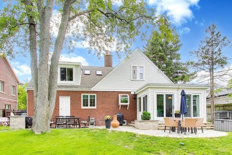 Tiny photo for 850 Kenton Road, Deerfield, IL 60015 (MLS # 12662162)