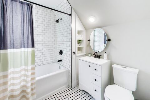 Tiny photo for 850 Kenton Road, Deerfield, IL 60015 (MLS # 12662162)