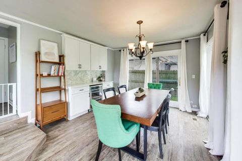 Tiny photo for 850 Kenton Road, Deerfield, IL 60015 (MLS # 12662162)