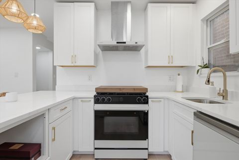 Tiny photo for 2721 N Western Avenue, Chicago, IL 60647 (MLS # 12606799)