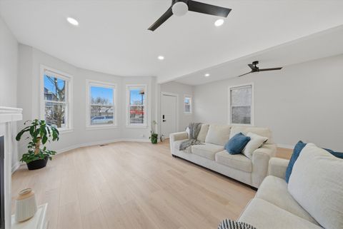 Tiny photo for 2721 N Western Avenue, Chicago, IL 60647 (MLS # 12606799)