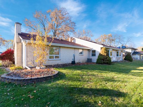 Tiny photo for 7721 Stevens Street, Darien, IL 60561 (MLS # 12520779)