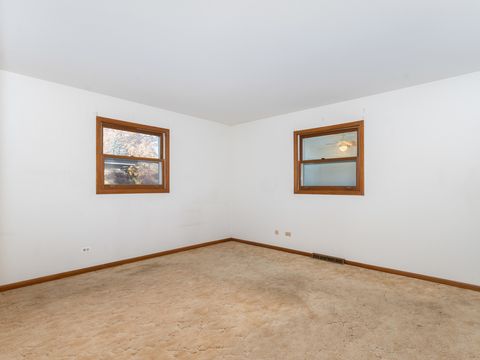 Tiny photo for 7721 Stevens Street, Darien, IL 60561 (MLS # 12520779)