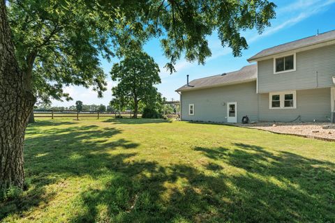 Tiny photo for 206 Washington Street, Oswego, IL 60543 (MLS # 12613328)