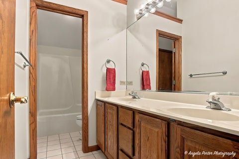 Tiny photo for 1809 Elm Street, Spring Grove, IL 60081 (MLS # 12746399)