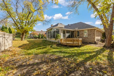 Tiny photo for 21W756 Mccarron Road, Glen Ellyn, IL 60137 (MLS # 12466908)