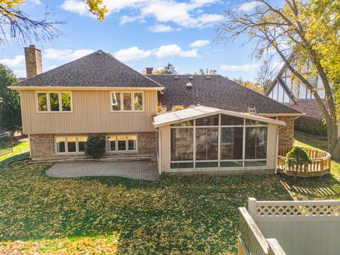 Tiny photo for 21W756 Mccarron Road, Glen Ellyn, IL 60137 (MLS # 12466908)