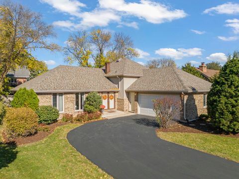 Tiny photo for 21W756 Mccarron Road, Glen Ellyn, IL 60137 (MLS # 12466908)