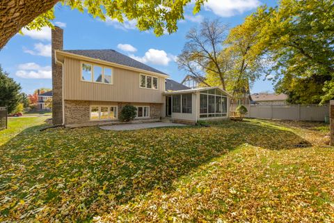 Tiny photo for 21W756 Mccarron Road, Glen Ellyn, IL 60137 (MLS # 12466908)