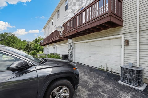 Tiny photo for 21606 Dogwood Road, Matteson, IL 60443 (MLS # 12689307)