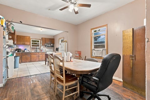 Tiny photo for 1115 W 7TH Street, Davenport, IA 52802 (MLS # 12795480)