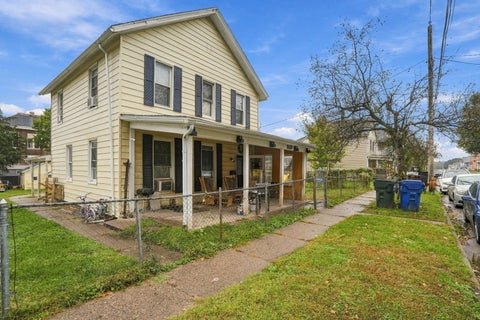 Tiny photo for 1115 W 7TH Street, Davenport, IA 52802 (MLS # 12795480)