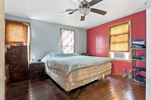 Tiny photo for 1115 W 7TH Street, Davenport, IA 52802 (MLS # 12795480)