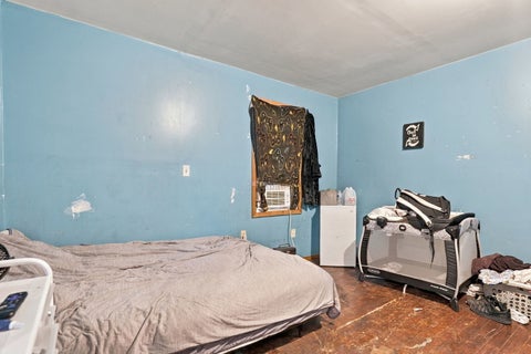 Tiny photo for 1115 W 7TH Street, Davenport, IA 52802 (MLS # 12795480)