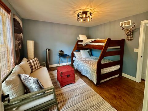 Tiny photo for 6 BARBADOS Court N, Putnam, IL 61560 (MLS # 12537159)