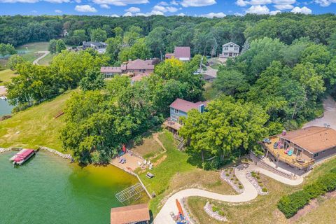 Tiny photo for 6 BARBADOS Court N, Putnam, IL 61560 (MLS # 12537159)