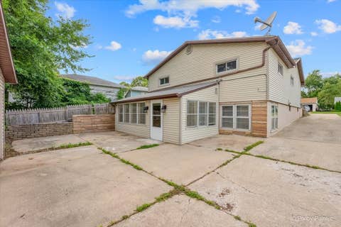 Tiny photo for 1245 W Violet Street, Freeport, IL 61032 (MLS # 12726007)