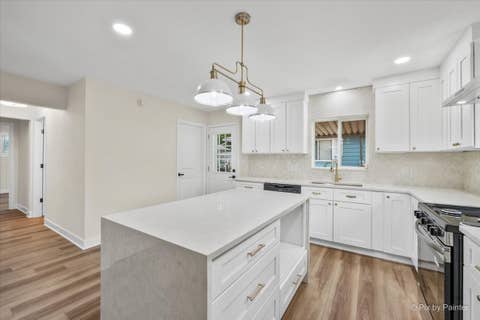 Tiny photo for 1245 W Violet Street, Freeport, IL 61032 (MLS # 12726007)