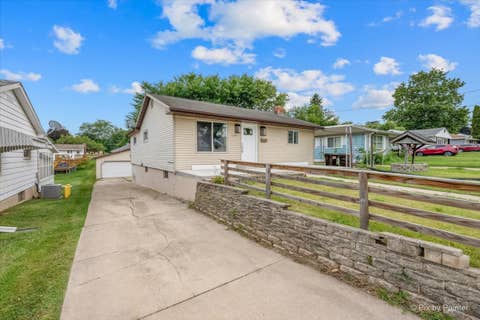 Tiny photo for 1245 W Violet Street, Freeport, IL 61032 (MLS # 12726007)