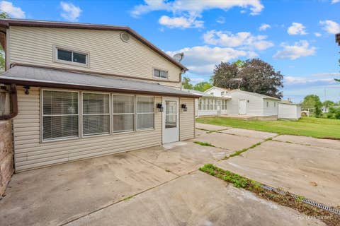 Tiny photo for 1245 W Violet Street, Freeport, IL 61032 (MLS # 12726007)