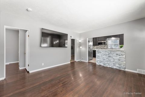 Tiny photo for 2629 N McAree Road, Waukegan, IL 60087 (MLS # 12552078)