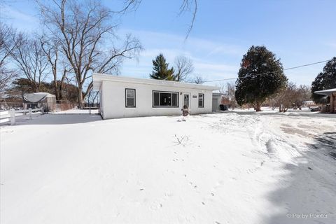 Tiny photo for 2629 N McAree Road, Waukegan, IL 60087 (MLS # 12552078)
