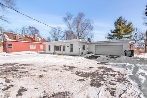 Tiny photo for 2629 N McAree Road, Waukegan, IL 60087 (MLS # 12552078)