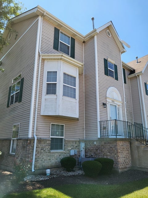 Photo of 5234 Stoneridge Court, Matteson, IL 60443 (MLS # 12790960)