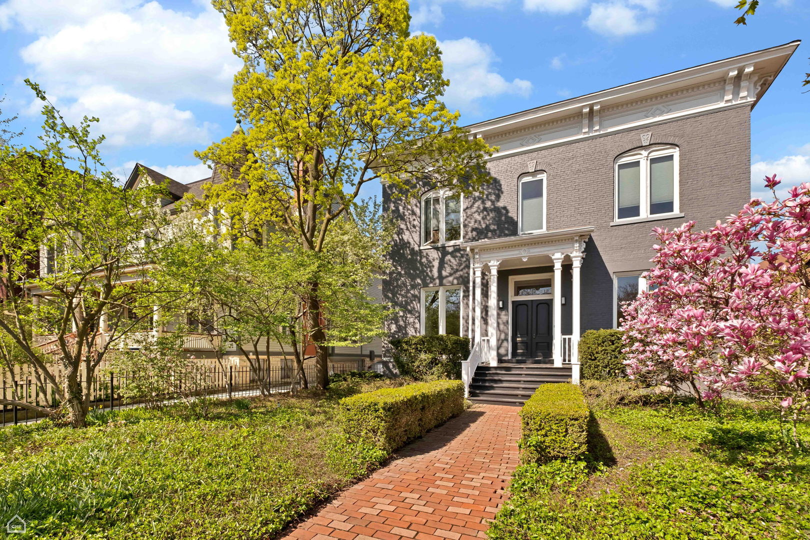 5704 S Dorchester Avenue