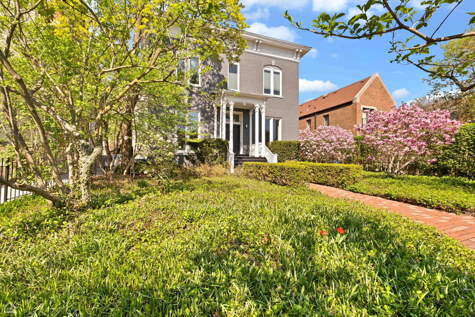 5704 S Dorchester Avenue