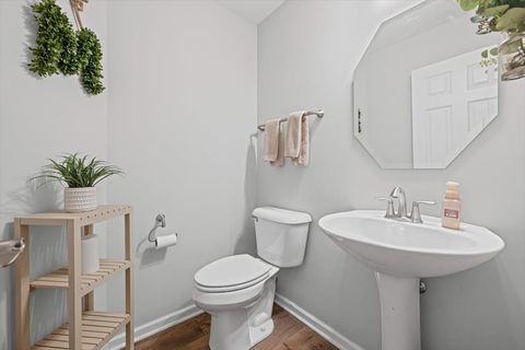 Tiny photo for 287 Lionel Drive, Grayslake, IL 60030 (MLS # 12520087)