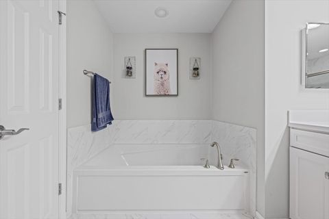 Tiny photo for 287 Lionel Drive, Grayslake, IL 60030 (MLS # 12520087)