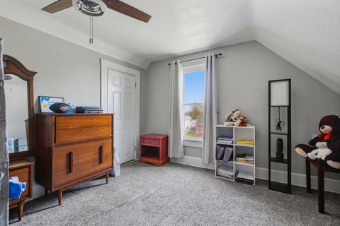 Tiny photo for 2136 N Zenith Avenue, Davenport, IA 52804 (MLS # 12625969)