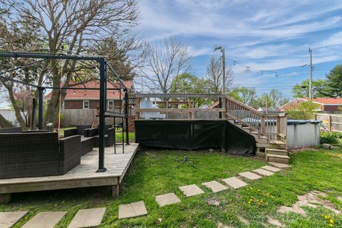 Tiny photo for 2136 N Zenith Avenue, Davenport, IA 52804 (MLS # 12625969)